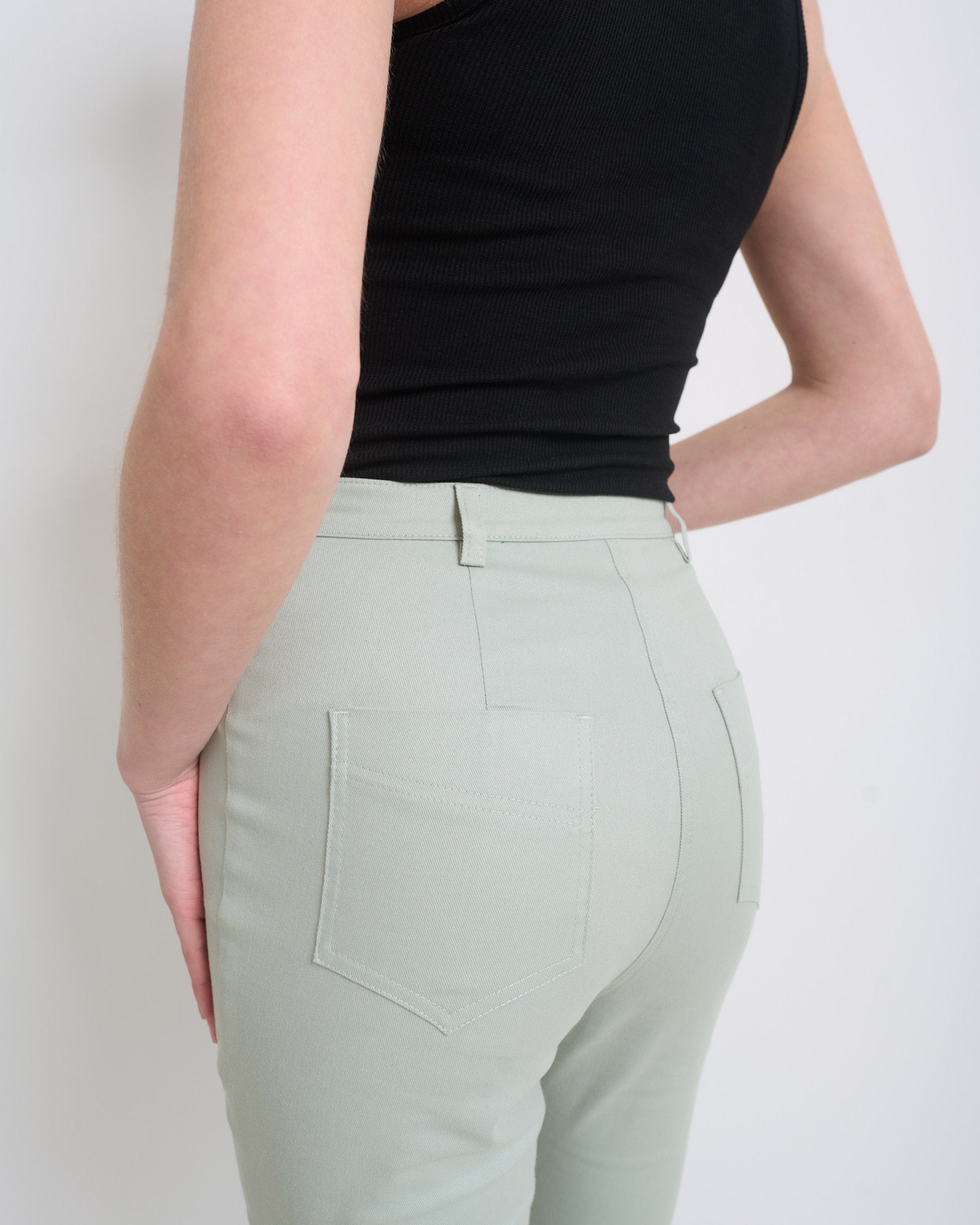Marnie Pants Ice - Layou Design by Shay Sobol