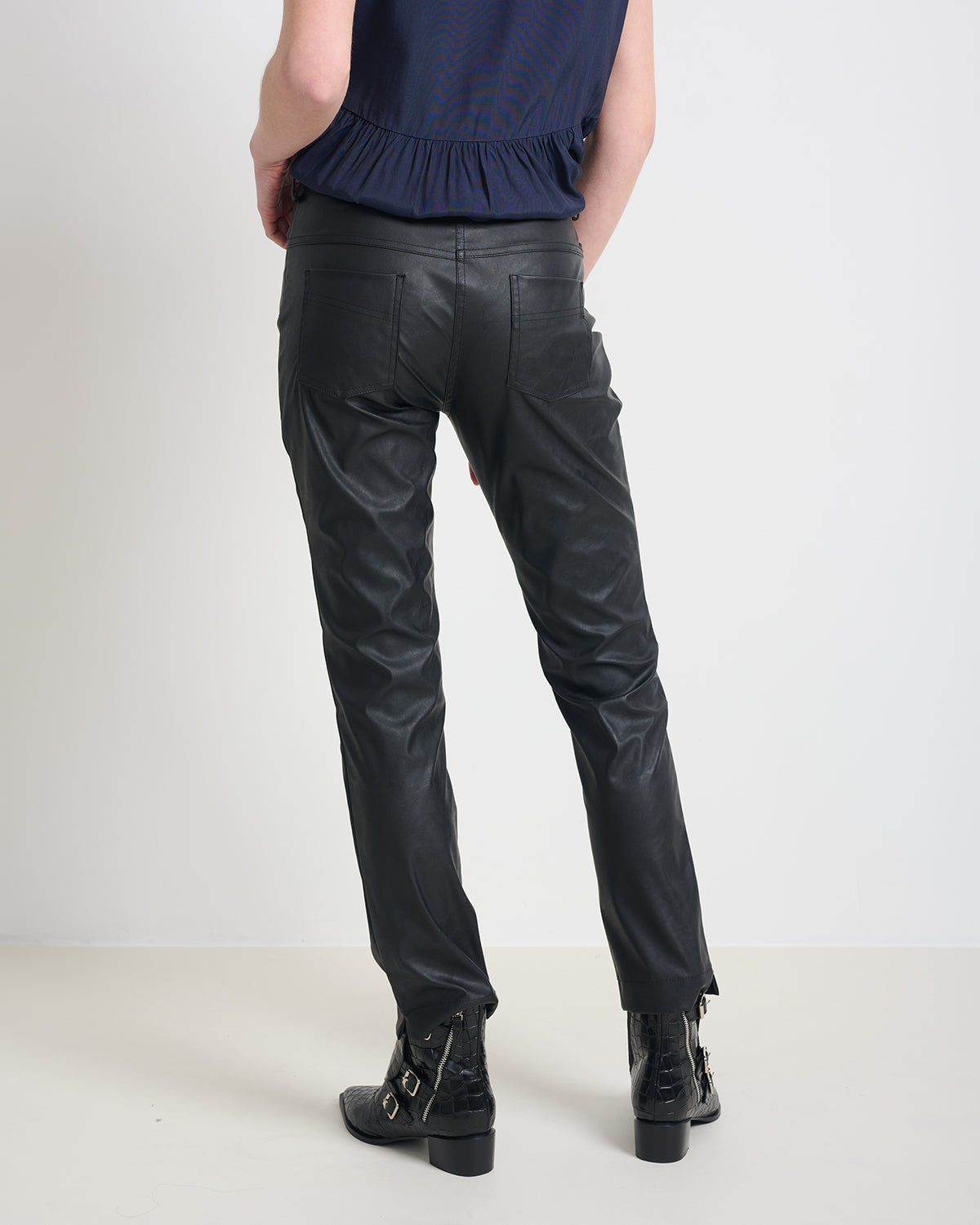 Ella Pants Black - Layou Design by Shay Sobol