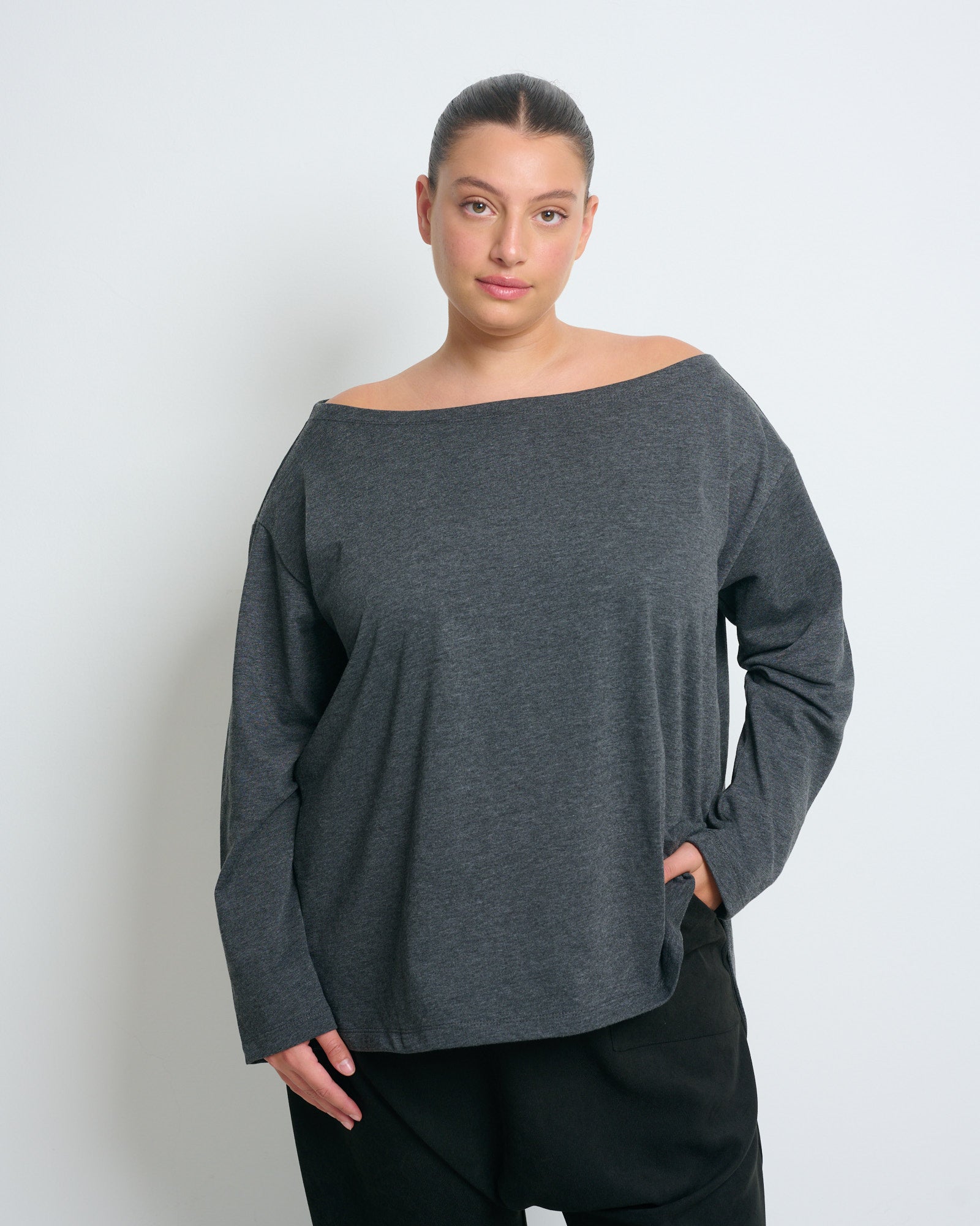 Gili Top Dark Grey - Layou Design by Shay Sobol