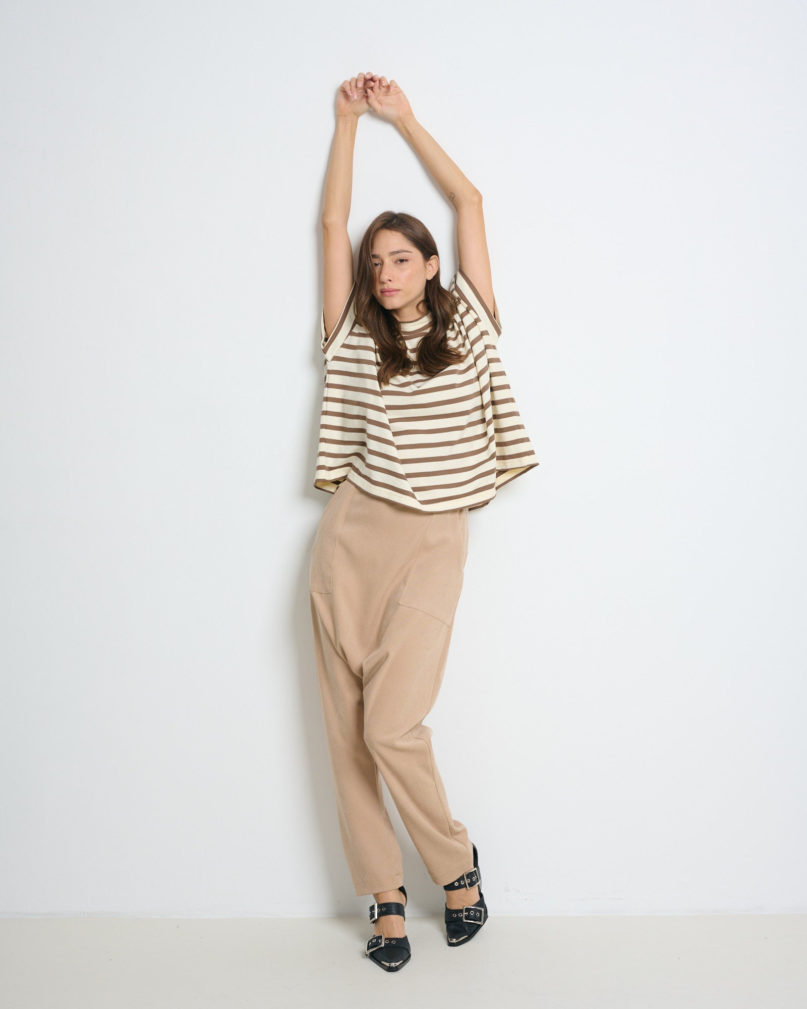 Frankie Pants Beige - Layou Design by Shay Sobol