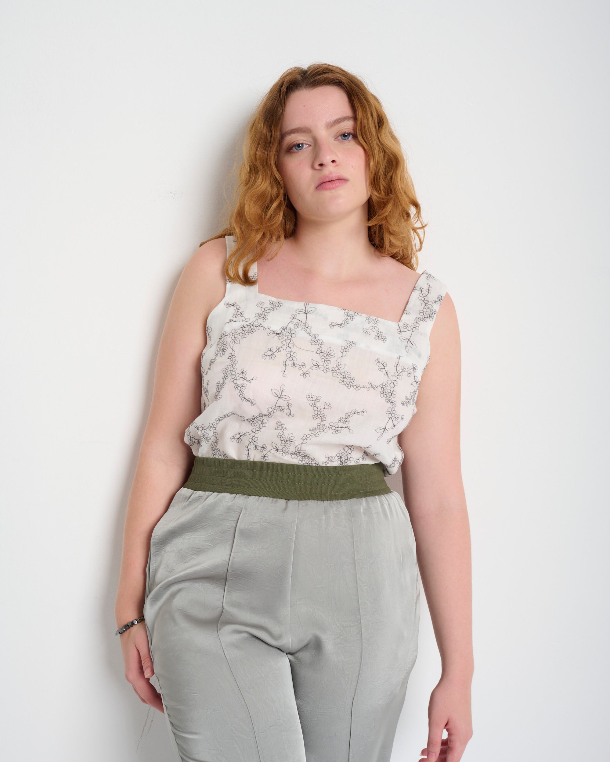 Mimi Top White Black Stitching - Layou Design by Shay Sobol