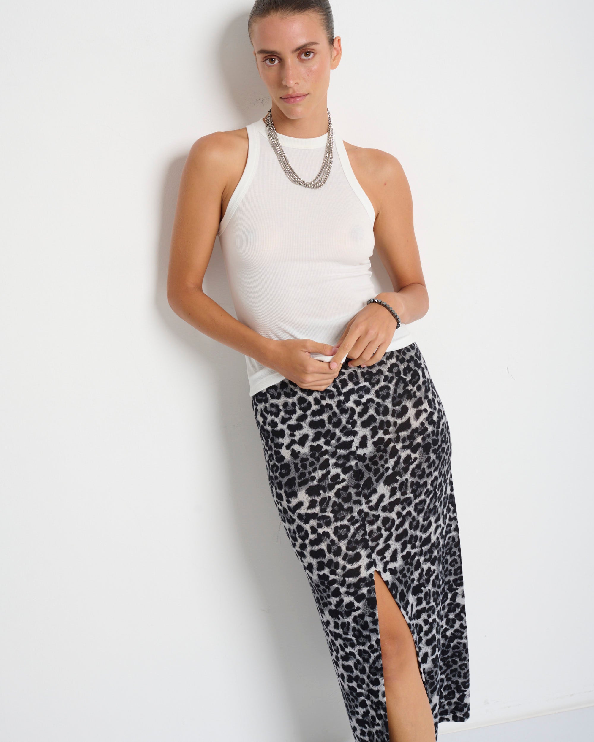 Odil Tank Top White - Layou Design by Shay Sobol