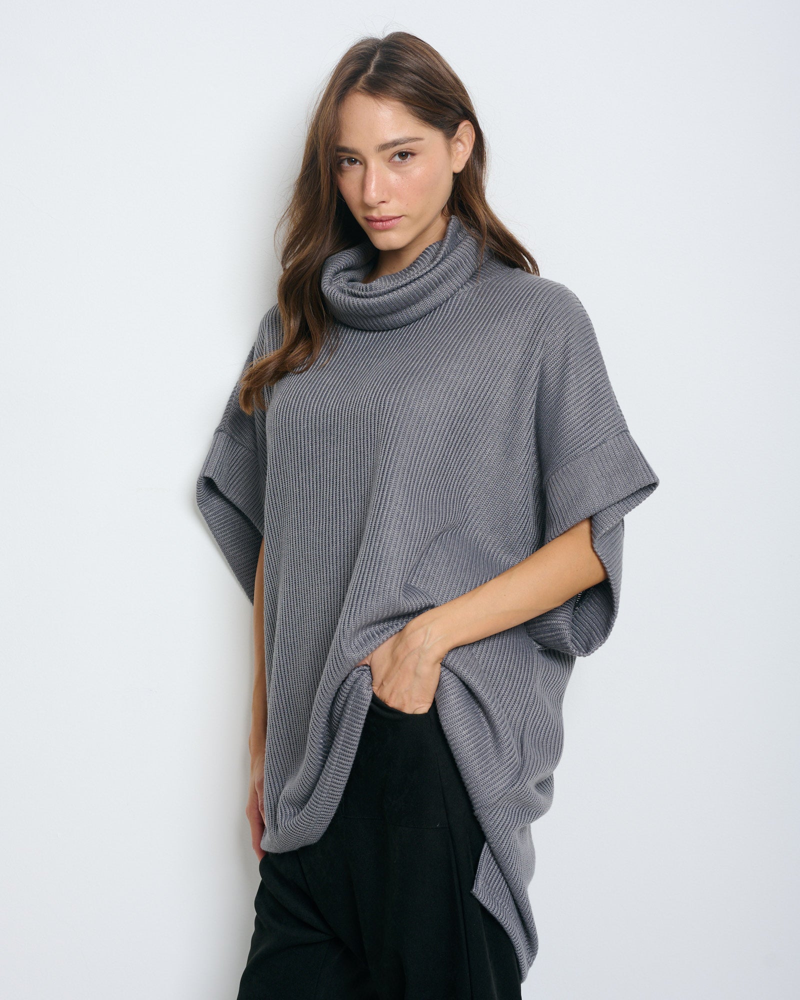 Amelia Top Grey - Layou Design by Shay Sobol