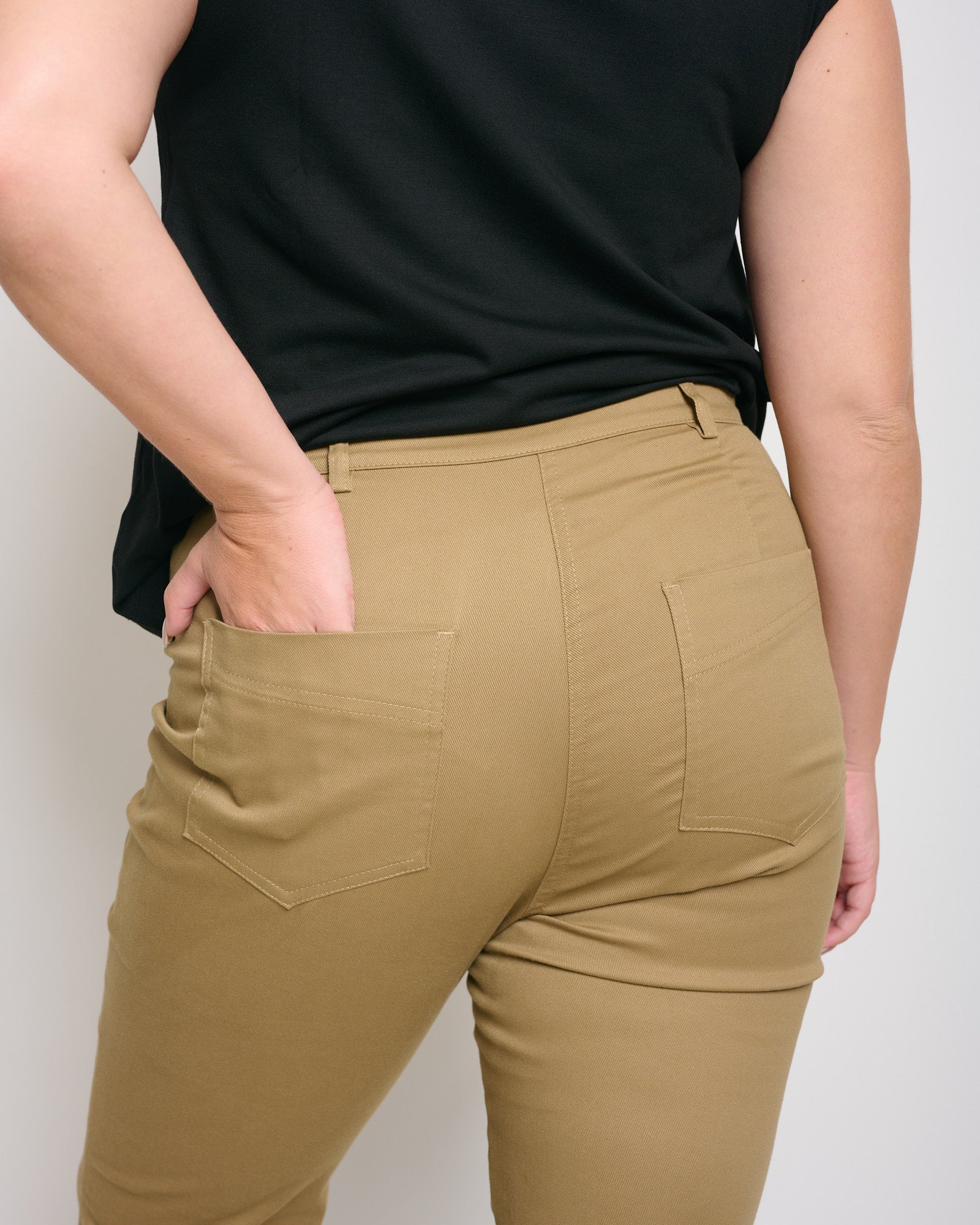 Marnie Pants Camel - Layou Design by Shay Sobol