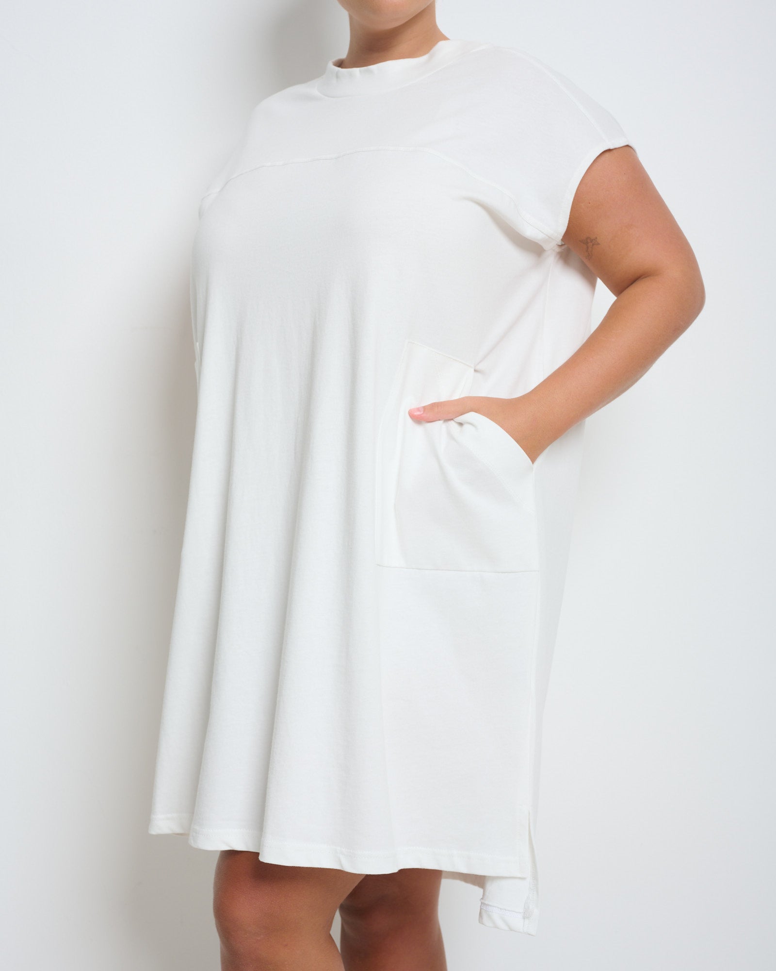 Parker Dress White - Layou Design by Shay Sobol
