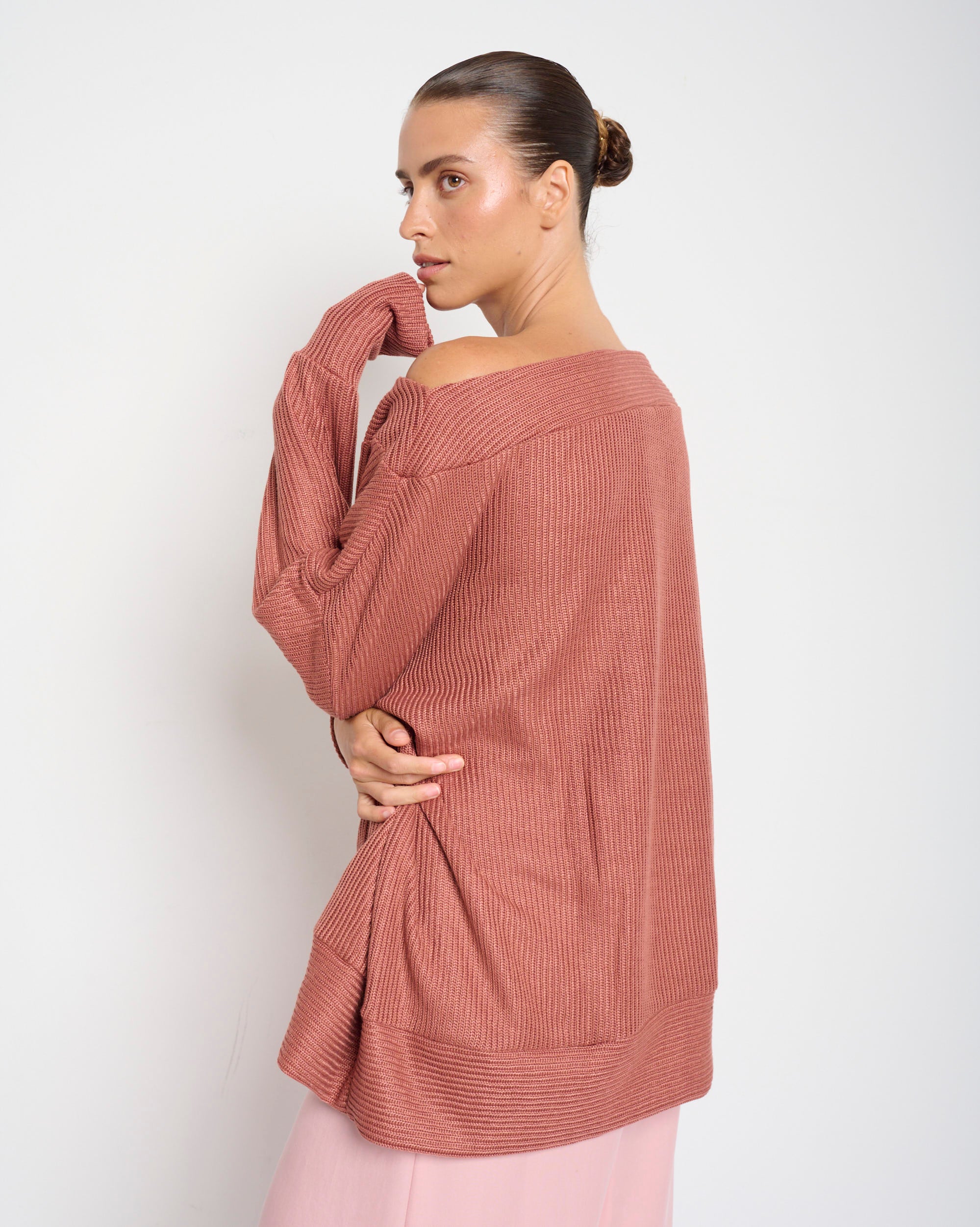 Bili Jumper Rustic Pink - Layou Design by Shay Sobol