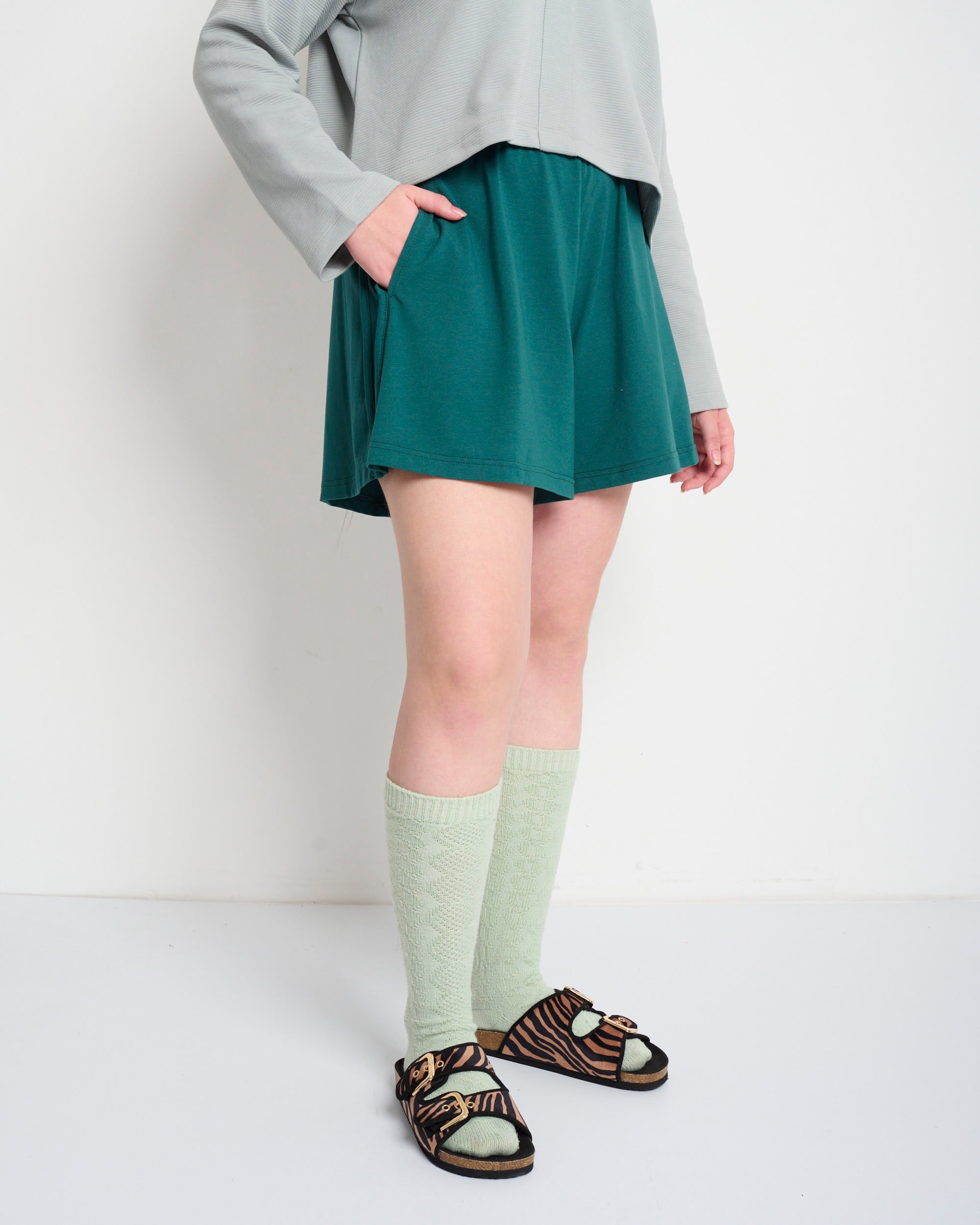 Jane Shorts Green - Layou Design by Shay Sobol
