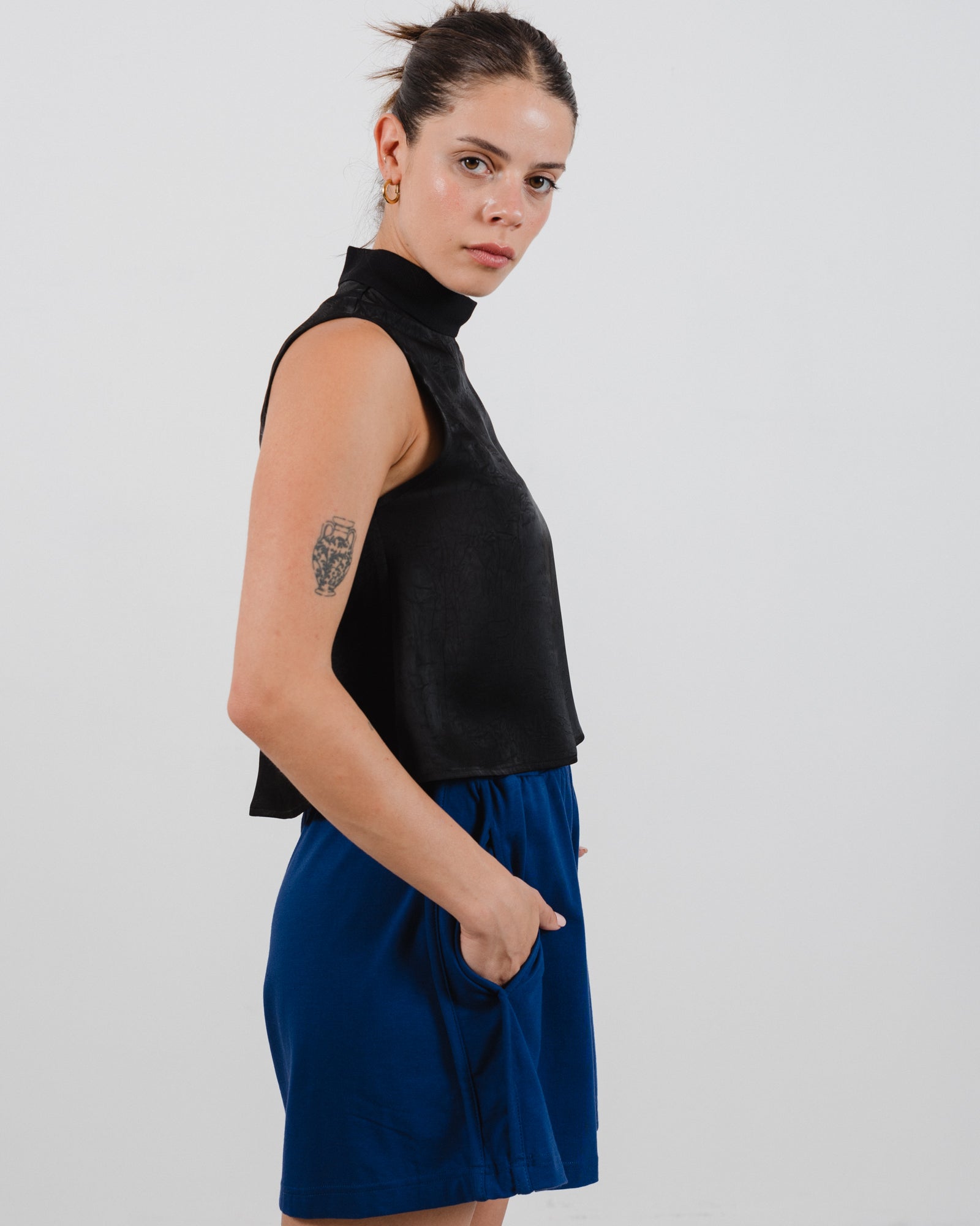 Helena Top Black - Layou Design by Shay Sobol