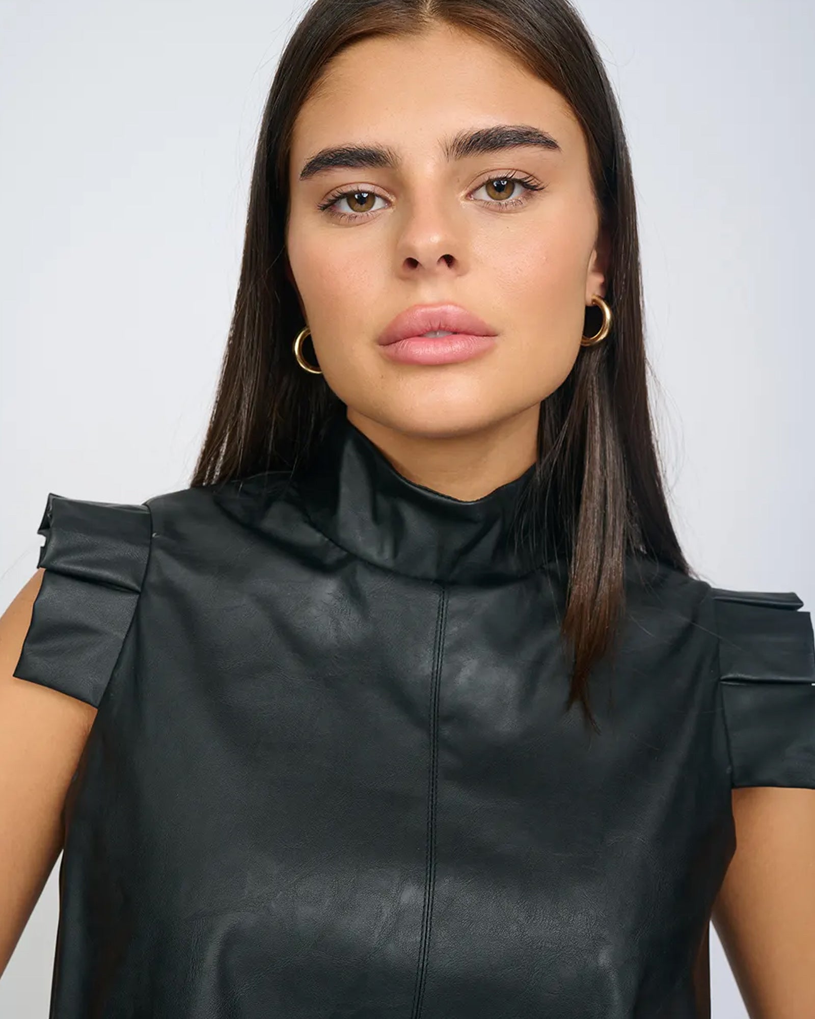 Ella Top Black - Layou Design by Shay Sobol